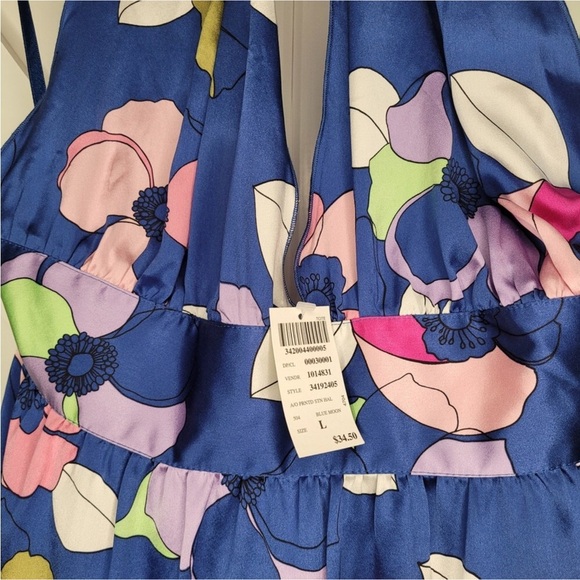 New With Tags Wet Seal Y2K 100% Silk Halter Top - Picture 3 of 8